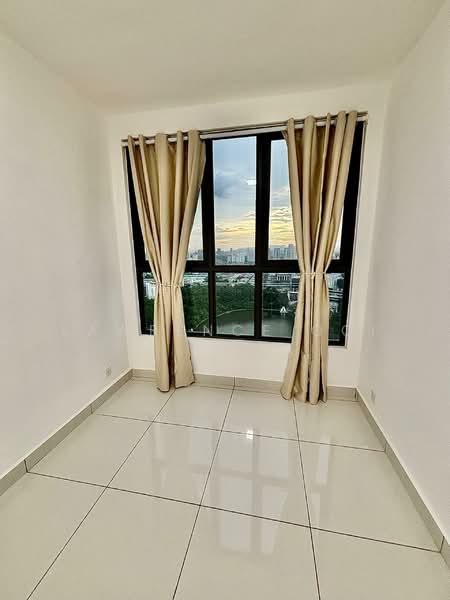 Servis Apartment untuk Disewa di Lakeview Suites @ Edumetro - Lawrence Ooi - View - PropertyGuru.com.my