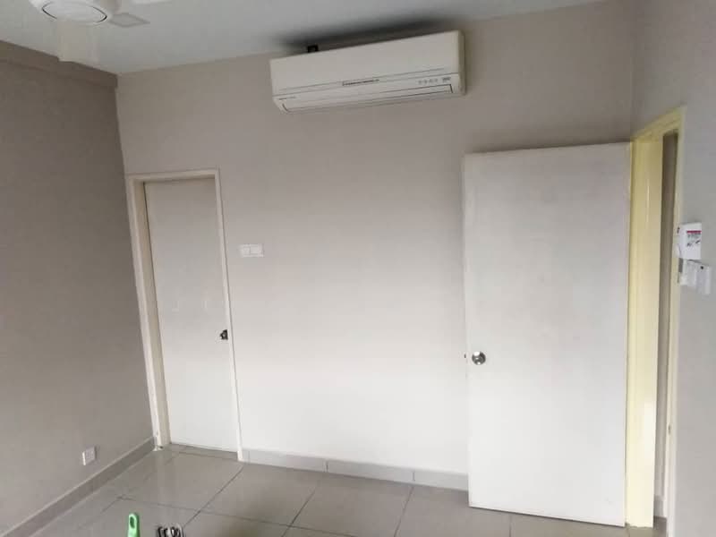 Kondominium untuk Dijual di First Residence (Residensi Unggul) - Jennifer Tee - Interior - PropertyGuru.com.my