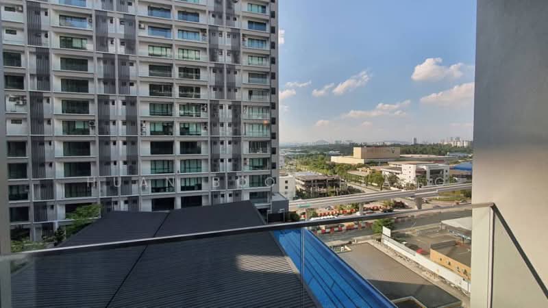 Servis Apartment untuk Disewa di The Glenz @ Glenmarie - Huan Boon Liang - Balcony - PropertyGuru.com.my