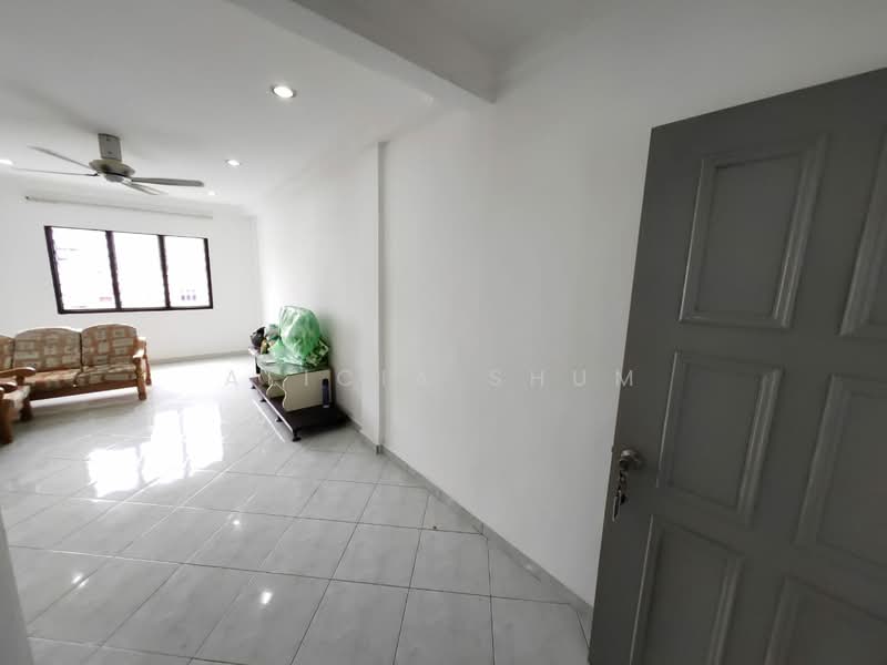 Pangsapuri untuk Dijual di Sri Bayu - Alicia Shum - Living Room - PropertyGuru.com.my