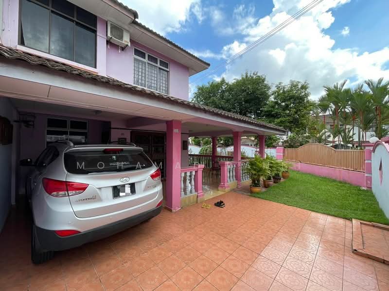 2-storey Terraced House for Sale in Taman Mawar (Pasir Gudang) - Mohamad Rahfi - Exterior - PropertyGuru.com.my