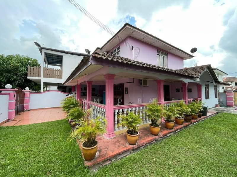2-storey Terraced House for Sale in Taman Mawar (Pasir Gudang) - Mohamad Rahfi - Exterior - PropertyGuru.com.my