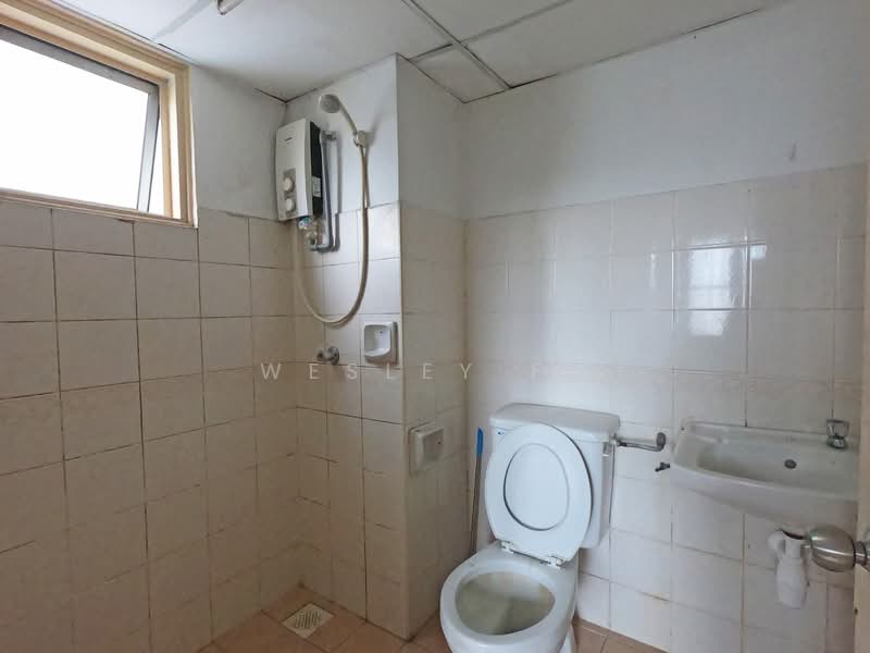 Condominium for Sale at Pantai Hillpark 2 - Wesley Fu - Bathroom - PropertyGuru.com.my