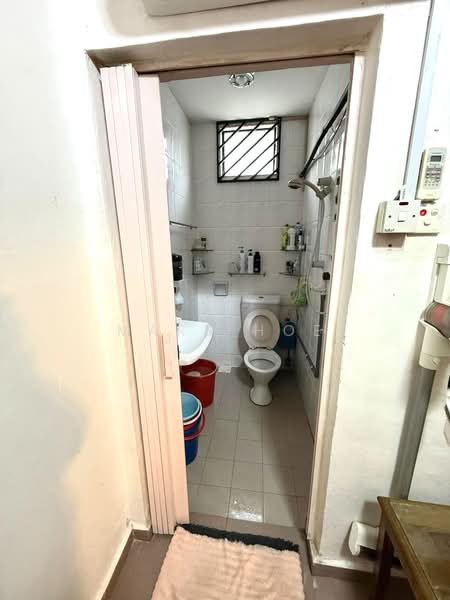 Rumah Teres 2 Tingkat untuk Dijual di Taman Universiti (Skudai) - Mars Hoe - Bathroom - PropertyGuru.com.my