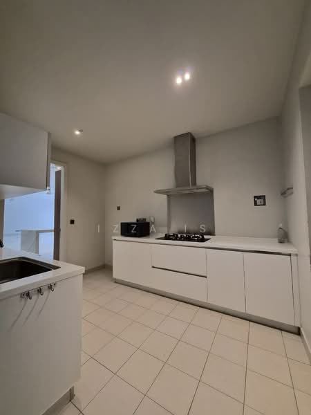 Kondominium untuk Disewa di Dedaun Condominium - Izza Is - PropertyGuru.com.my