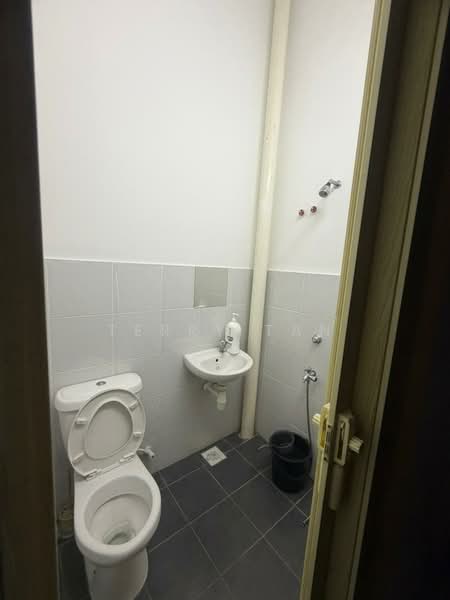 2-storey Terraced House for Sale in Taman Pulai Mutiara (Iskandar Puteri (Nusajaya)) - Terry Tan - Bathroom - PropertyGuru.com.my