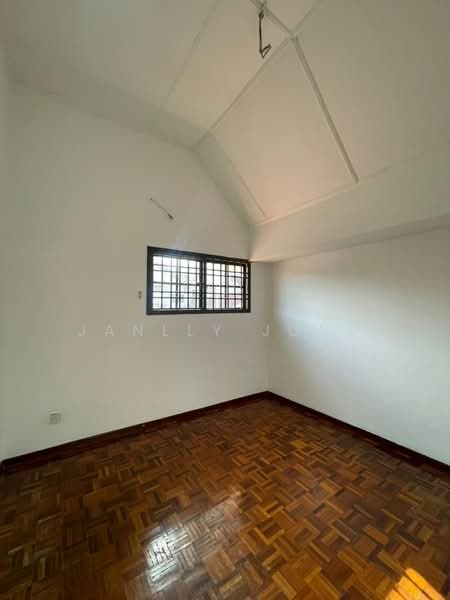 1.5-storey Terraced House for Sale in Taman Pelangi Indah (Ulu Tiram) - Janlly Jong - Interior - PropertyGuru.com.my