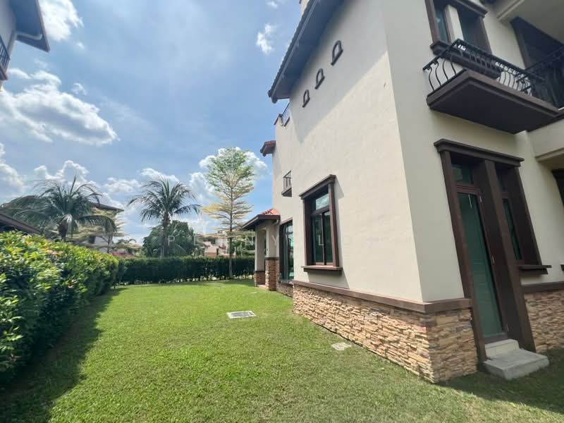 Rumah Teres 2 Tingkat untuk Dijual di Diamond City (Semenyih) - Penny Loh - Exterior - PropertyGuru.com.my