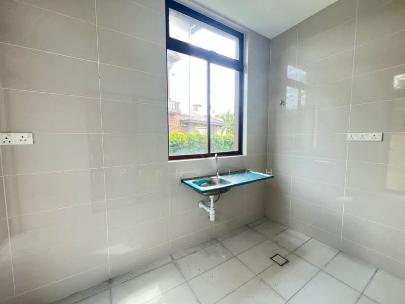Rumah Teres 2 Tingkat untuk Dijual di Diamond City (Semenyih) - Penny Loh - Kitchen - PropertyGuru.com.my