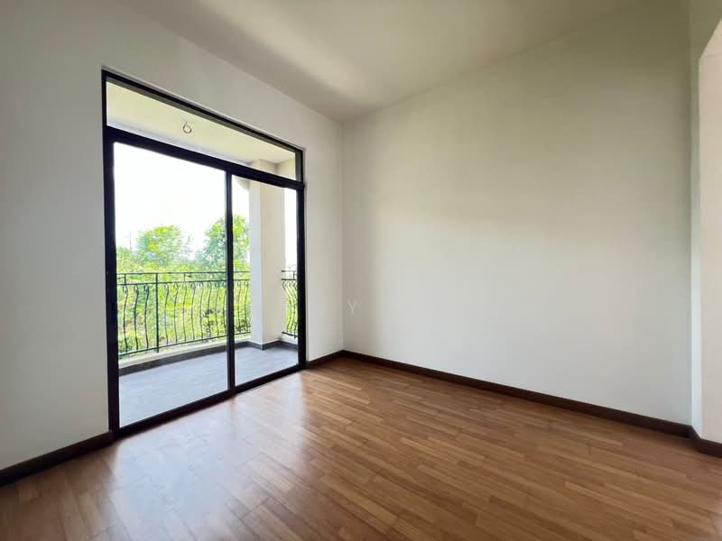 Rumah Teres 2 Tingkat untuk Dijual di Diamond City (Semenyih) - Penny Loh - Balcony - PropertyGuru.com.my