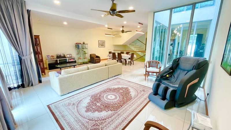 3-storey Terraced House for Sale in Symphony Hills (Cyberjaya) - Izzat Zamros - Living Room - PropertyGuru.com.my