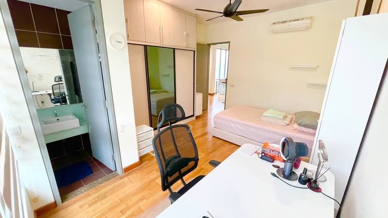 3-storey Terraced House for Sale in Symphony Hills (Cyberjaya) - Izzat Zamros - Bedroom - PropertyGuru.com.my