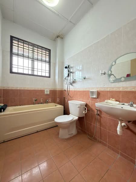 Rumah Teres 2 Tingkat untuk Dijual di Bukit Indah (Iskandar Puteri (Nusajaya)) - Terry Tan - Bathroom - PropertyGuru.com.my