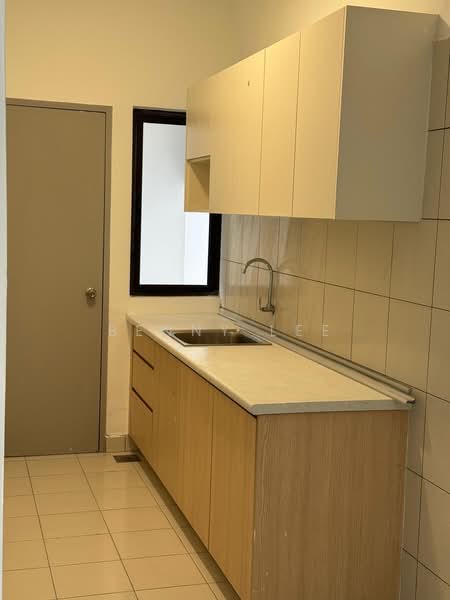 Service Residence for Rent at Residensi Bukit Tiara - Benny Lee - Kitchen - PropertyGuru.com.my