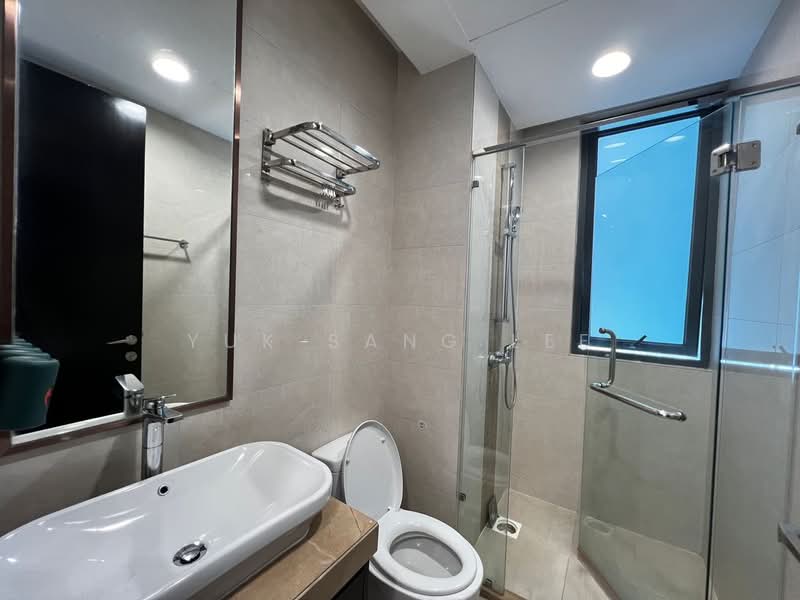 Kondominium untuk Dijual di Agile Mont Kiara - Yuk Sang Lee - Bathroom - PropertyGuru.com.my