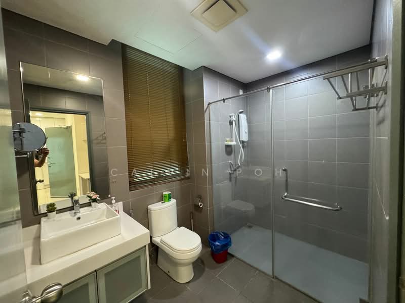 Servis Apartment untuk Dijual di Mercu Summer Suites - Calvin Poh - Bathroom - PropertyGuru.com.my