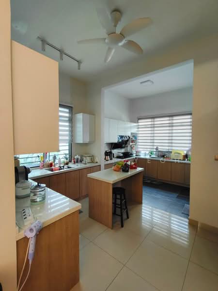 Rumah Teres 2 Tingkat untuk Disewa di Kota Kemuning (Shah Alam) - William Yeoh - Kitchen - PropertyGuru.com.my