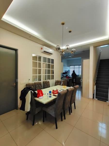 Rumah Teres 2 Tingkat untuk Disewa di Kota Kemuning (Shah Alam) - William Yeoh - Dining Room - PropertyGuru.com.my