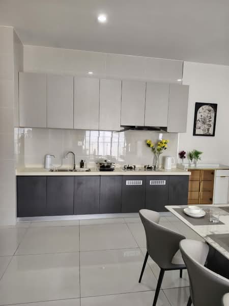 Condominium for Sale at Bay Laurel @ Country Garden Danga Bay - Alan Chen - Kitchen - PropertyGuru.com.my