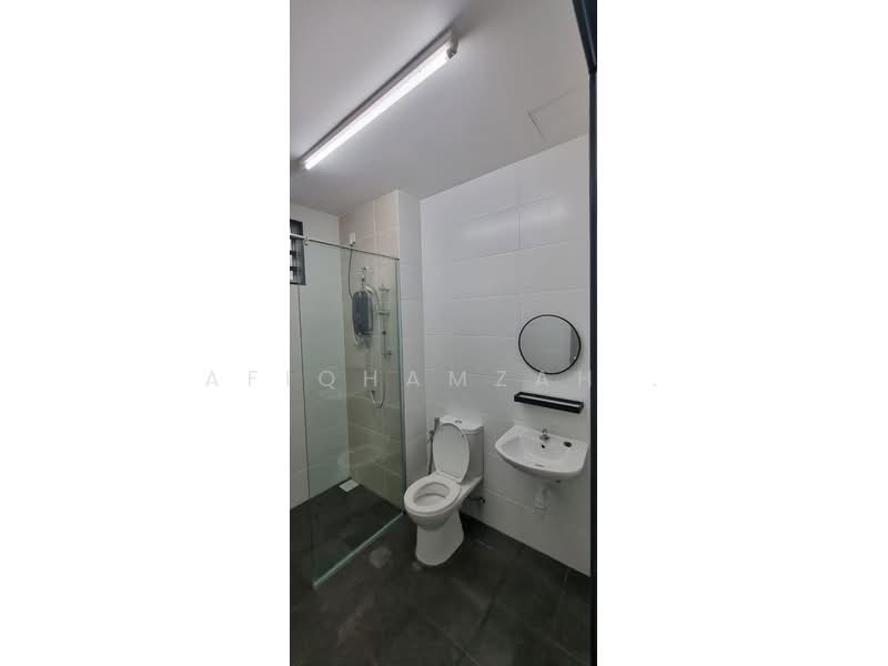 2-storey Terraced House for Rent in Taman Seri Mengkuang (Kubang Semang) - AfiqHamzah . - Bathroom - PropertyGuru.com.my