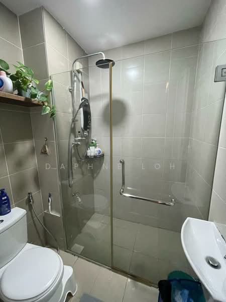 Service Residence for Sale at Suria Putra - Daphne Loh - Bathroom - PropertyGuru.com.my