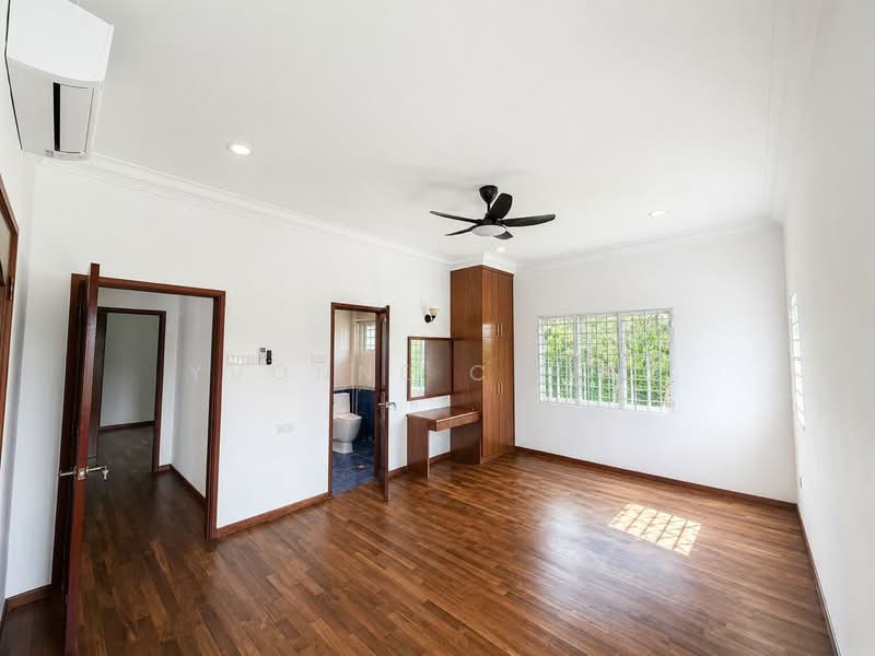 Rumah Banglo untuk Disewa di Leisure Farm (Gelang Patah) - Yvonne Chong - Bedroom - PropertyGuru.com.my