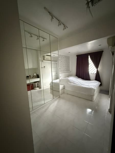 2-storey Terraced House for Sale in Taman Universiti (Skudai) - Iden Tan - Bedroom - PropertyGuru.com.my