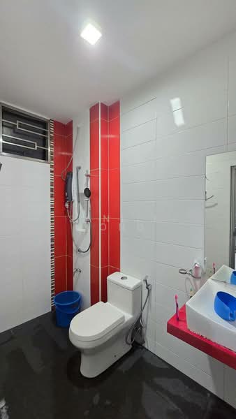 Rumah Teres 2 Tingkat untuk Dijual di Taman Pulai Hijauan (Skudai) - Janlly Jong - Bathroom - PropertyGuru.com.my