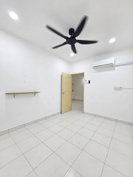 1.5-storey Terraced House for Sale in Taman Impian Emas (Skudai) - Jack Ching - Interior - PropertyGuru.com.my