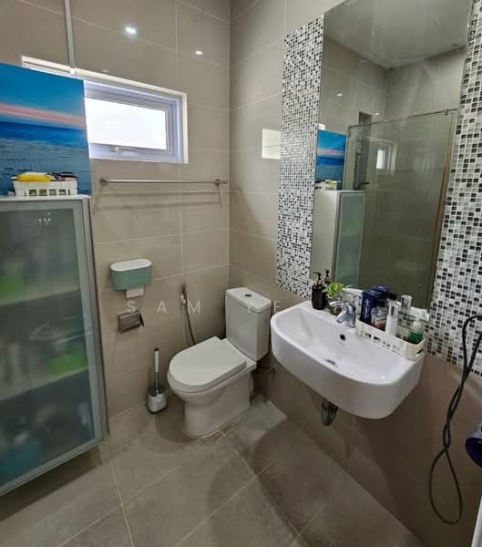 Rumah Berkembar untuk Dijual di Gelugor (Penang) - Sam Yeoh - Bathroom - PropertyGuru.com.my