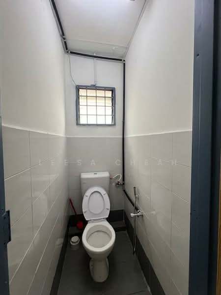 Shop / Office for Rent in Taman Seri Delima (Bukit Minyak) - Leesa Cheah - Bathroom - PropertyGuru.com.my