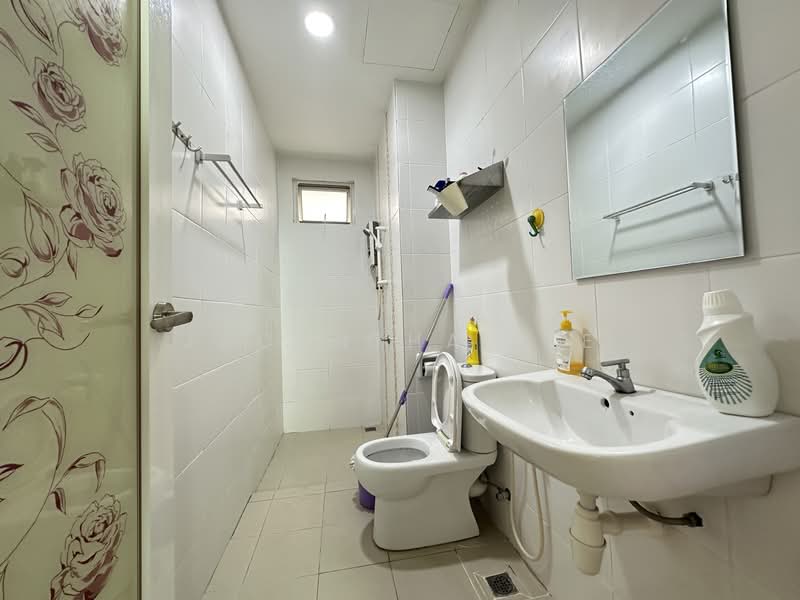 Condominium for Sale at Fiera Vista - Jacyntha Lee - Bathroom - PropertyGuru.com.my
