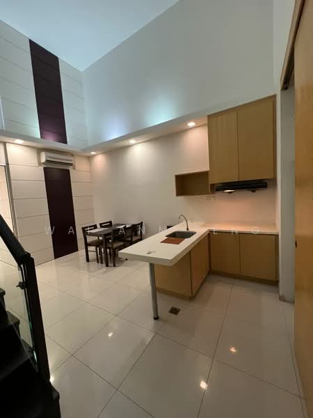 Service Residence for Sale at Pertama Residency - Wai Ann Teng - Kitchen - PropertyGuru.com.my