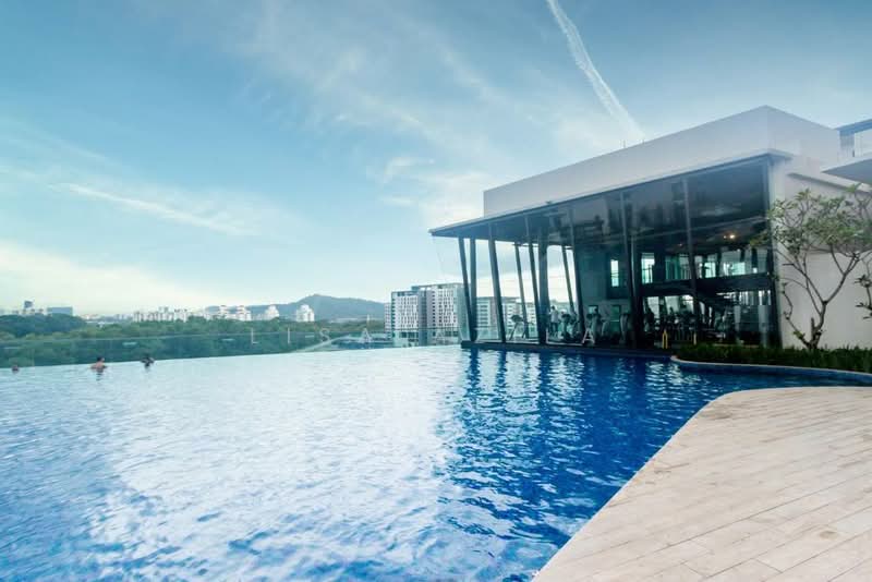 Kondominium untuk Dijual di Parkhill Residence - Lisa Azila - Pool - PropertyGuru.com.my