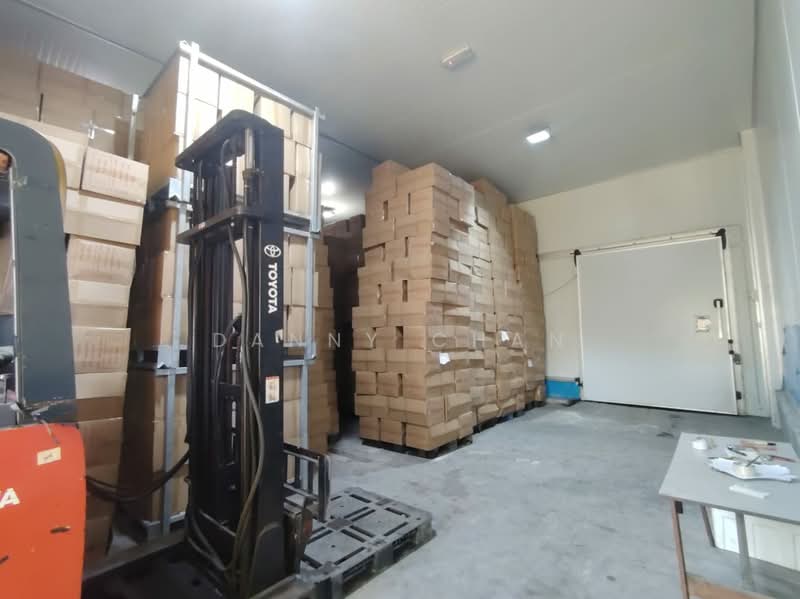 Semi-D Factory for Sale in Taman Perindustrian Kapar Bestari (Kapar) - Danny Chan - Interior - PropertyGuru.com.my