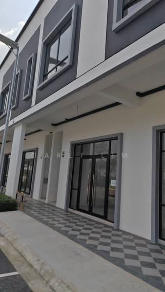 Shop for Rent in Pasir Gudang (Johor) - Garet Lim - Exterior - PropertyGuru.com.my