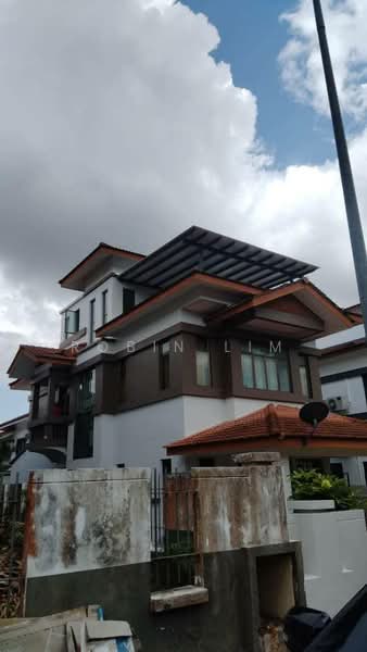 Semi-Detached House for Sale in Bandar Seri Alam (Masai) - Robin Lim - Exterior - PropertyGuru.com.my