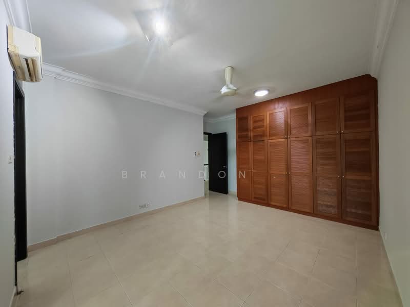 Condominium for Sale at Riana Green East - Brandon . - Bedroom - PropertyGuru.com.my