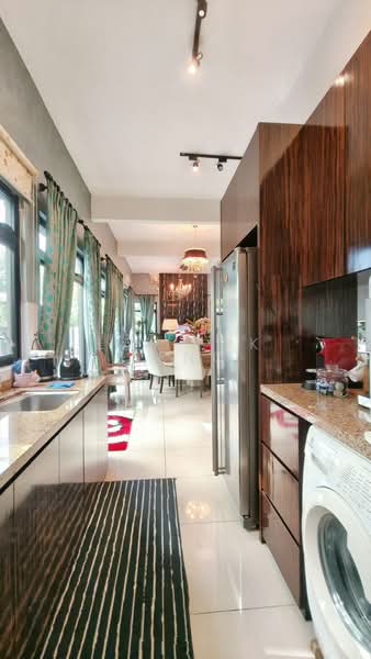Cluster House for Sale in Skudai (Johor) - Lai Kok Seng - Kitchen - PropertyGuru.com.my