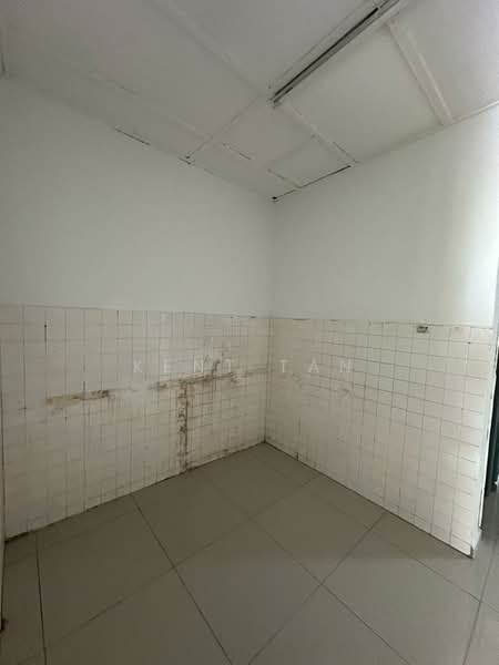 1-storey Terraced House for Sale in Taman Pasir Putih (Pasir Gudang) - Kent Tan - Interior - PropertyGuru.com.my