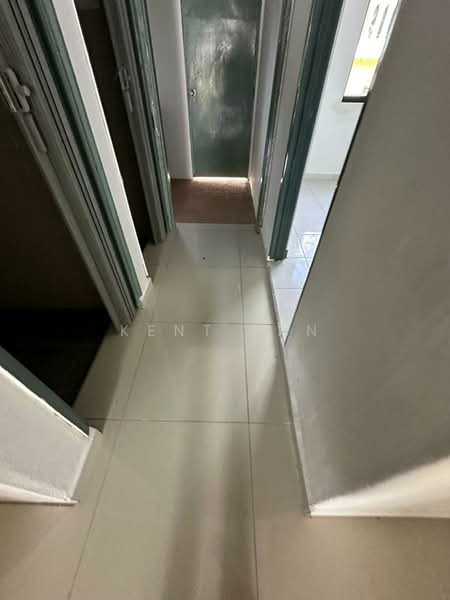 1-storey Terraced House for Sale in Taman Pasir Putih (Pasir Gudang) - Kent Tan - Corridor - PropertyGuru.com.my