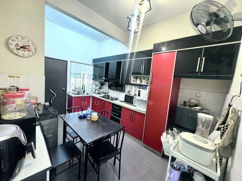 Terraced House for Sale in Klang (Selangor) - Muin Mn - Kitchen - PropertyGuru.com.my