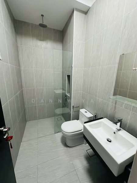 2.5-storey Terraced House for Sale in Eco Botanic (Iskandar Puteri (Nusajaya)) - Danny Yap - Bathroom - PropertyGuru.com.my