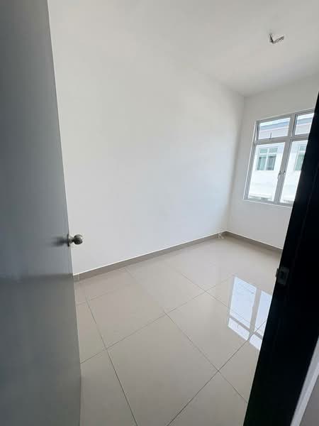 2-storey Terraced House for Sale in Bandar Dato Onn (Tebrau) - Fong Lik - Interior - PropertyGuru.com.my