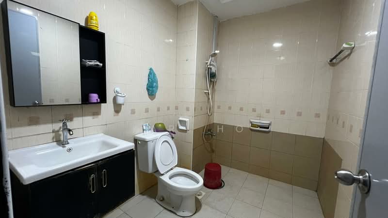 Condominium for Rent at Polo Park - Karl Ho - Bathroom - PropertyGuru.com.my