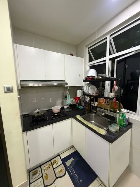 Servis Apartment untuk Dijual di Twin Danga Residence - Stephanie Yap - Kitchen - PropertyGuru.com.my