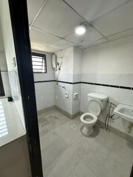 Apartment for Rent at Seri Mutiara Apartment - Li Lian Chew - Bathroom - PropertyGuru.com.my