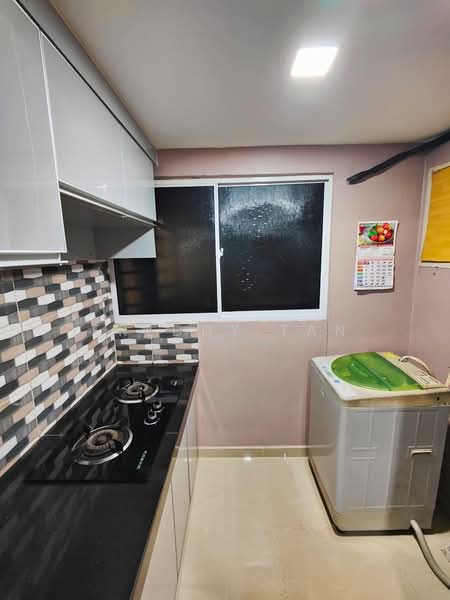 Pangsapuri untuk Disewa di Centrio Avenue - Freddy Tan - Kitchen - PropertyGuru.com.my