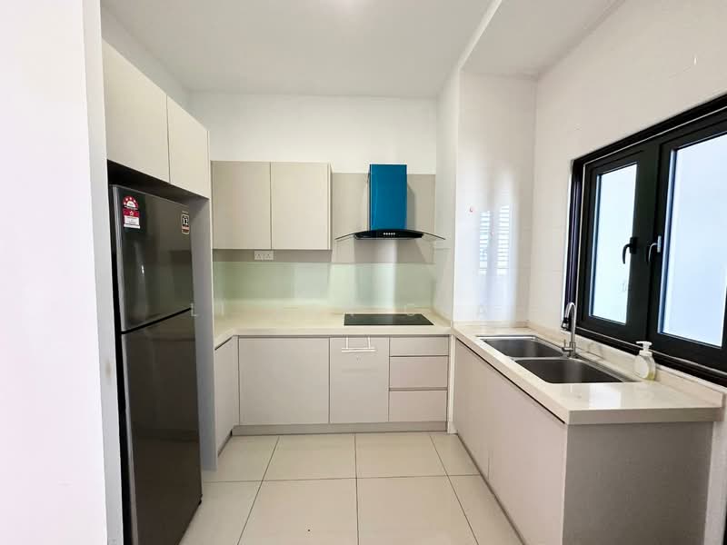 Service Residence for Rent at SkyVille 8 @ Benteng 8 - Li San Chai - PropertyGuru.com.my