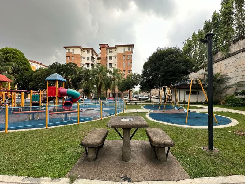 Pangsapuri untuk Dijual di Pangsapuri Tainia - Muin Mn - Exterior - PropertyGuru.com.my